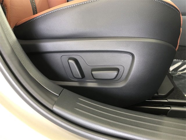 Certified 2025 MAZDA CX-50 Meridian Edition w/ Apex Package image 22