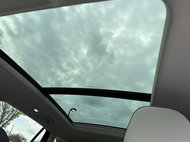 New 2026 Volkswagen Tiguan SE AWD/4WD image 22