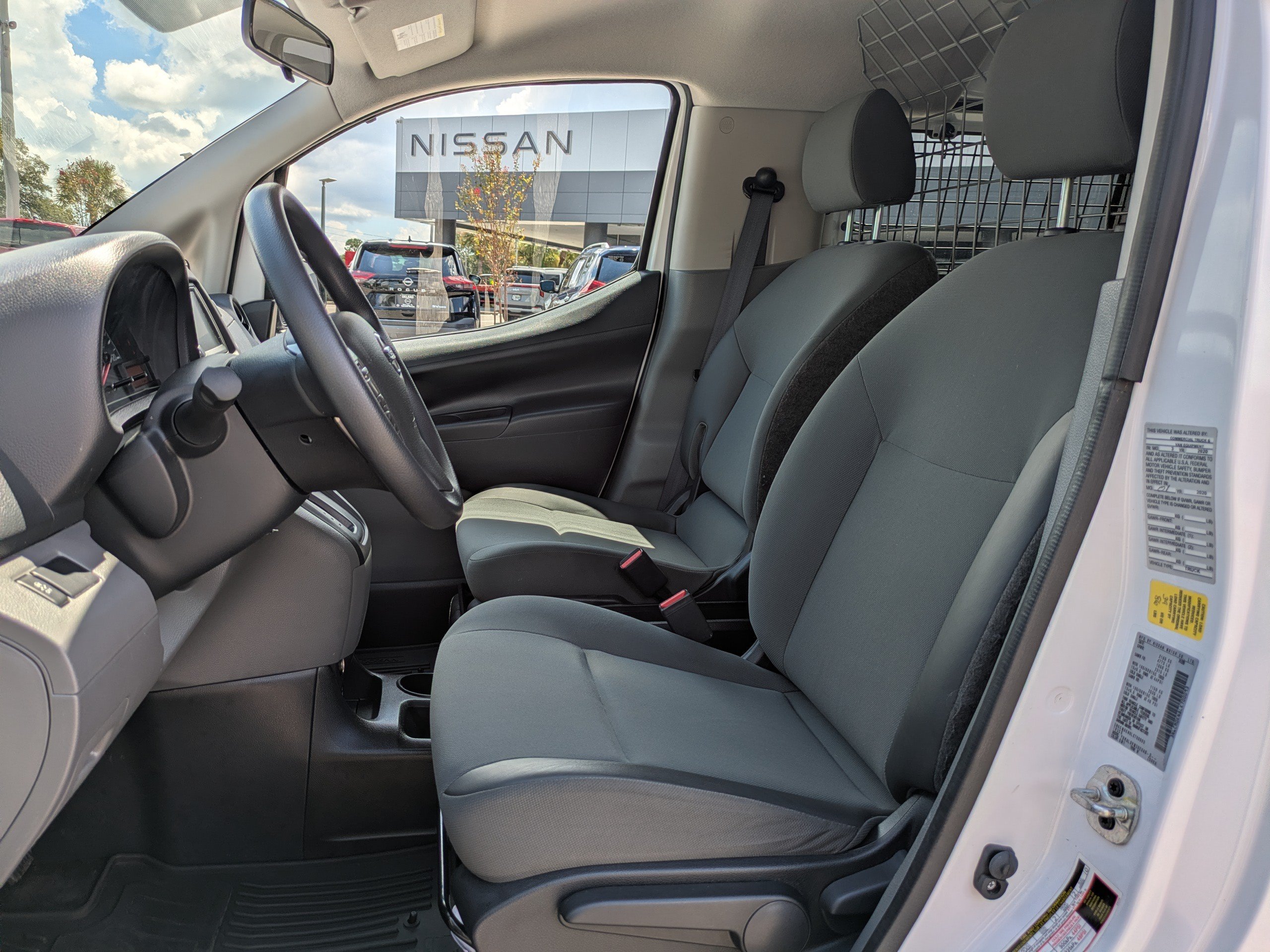 Used 2020 Nissan NV200 S w/ Sliding Glass Door Package FWD image 16
