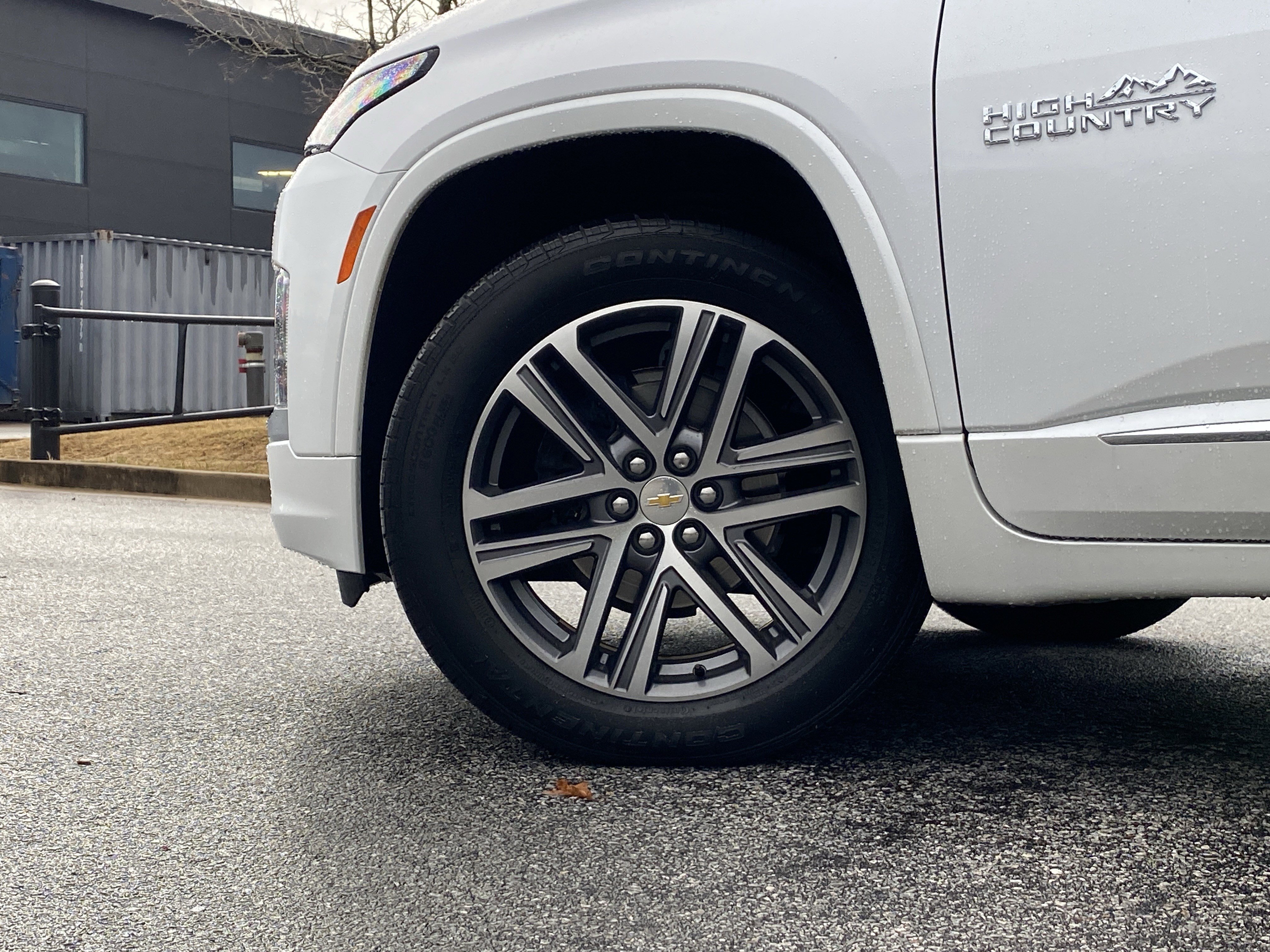 Used 2024 Chevrolet Traverse High Country w/ LPO, Floor Liner Package image 18