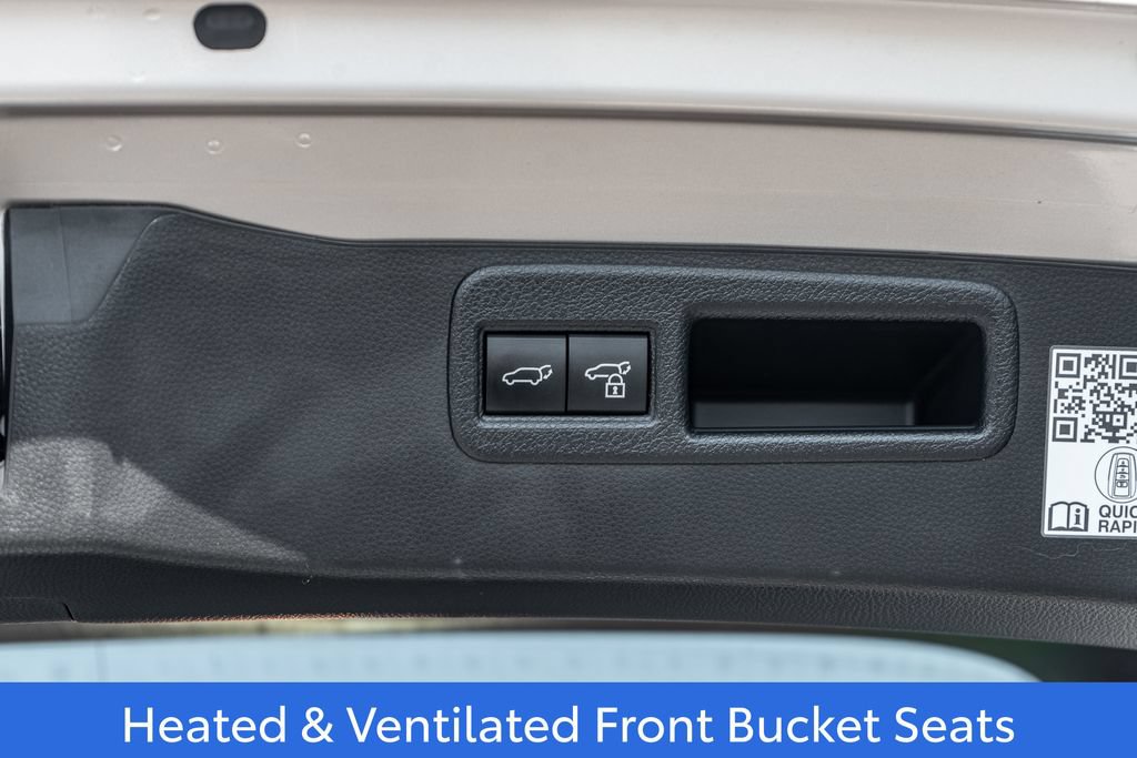 Certified 2024 Toyota Venza Limited AWD/4WD image 11