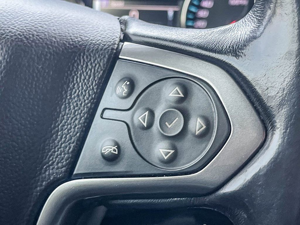 Used 2018 Chevrolet Silverado 1500 LT w/ All Star Edition image 32