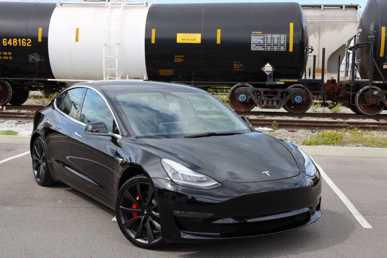 Used 2020 Tesla Model 3 Performance AWD/4WD image 27