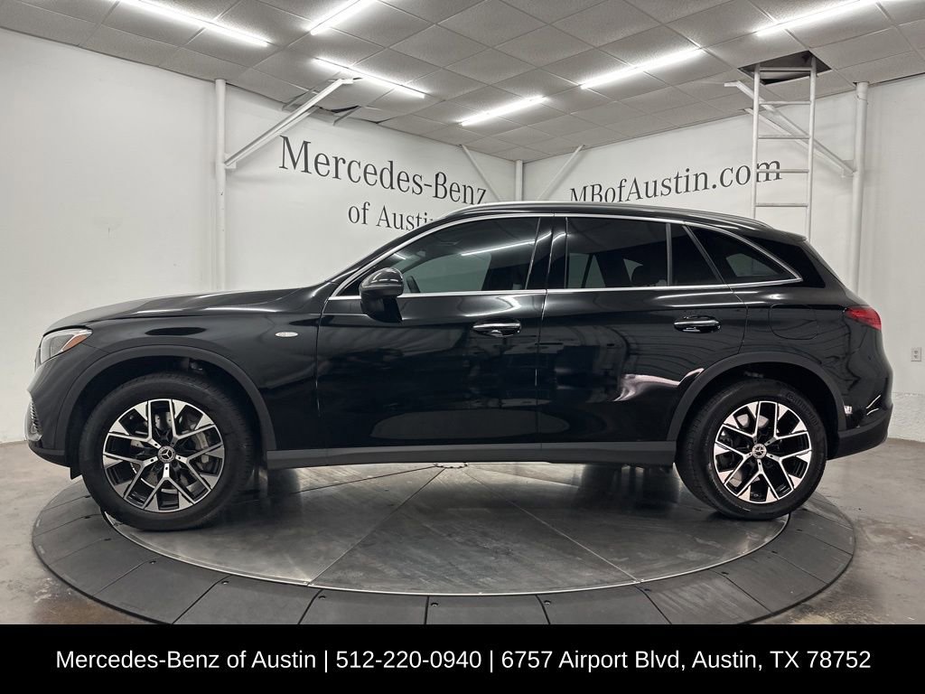 Certified 2025 Mercedes-Benz GLC 350e 4MATIC image 4