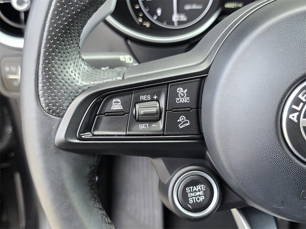 Used 2022 Alfa Romeo Stelvio Sprint image 26