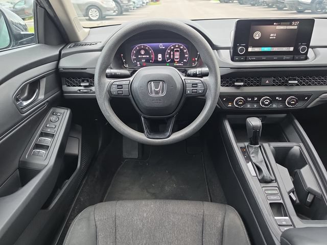 Used 2023 Honda Accord EX image 8