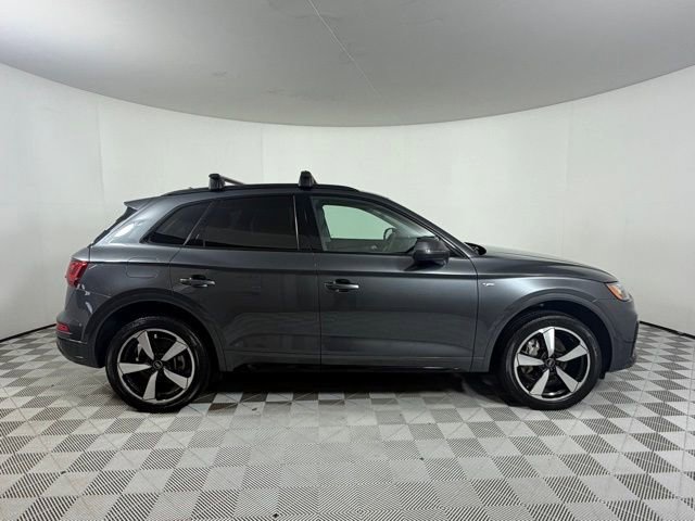 Used 2023 Audi Q5 2.0T Premium Plus w/ Premium Plus Package AWD/4WD image 7
