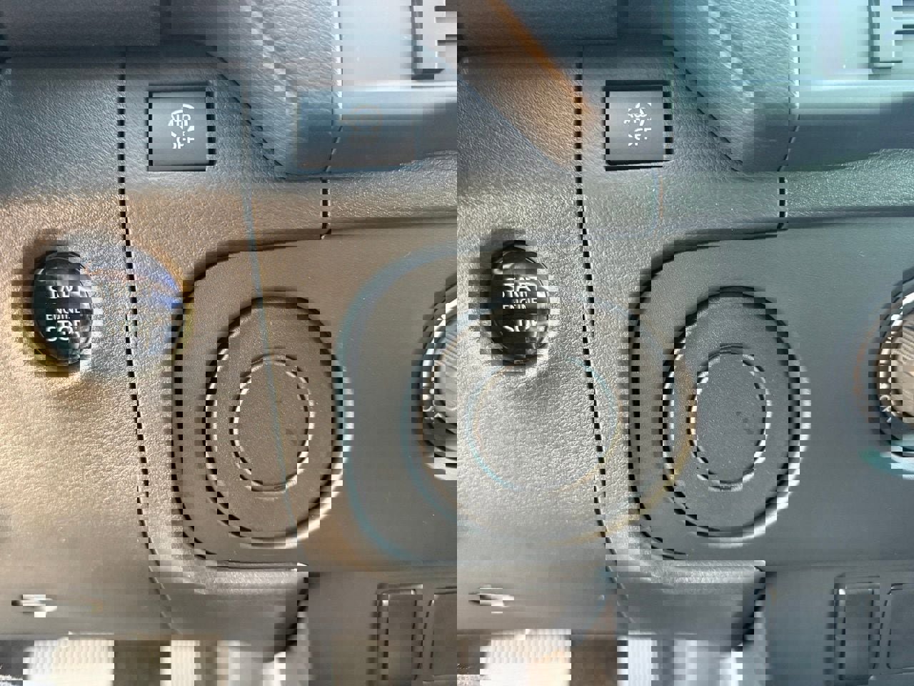 New 2026 Nissan Frontier S image 14