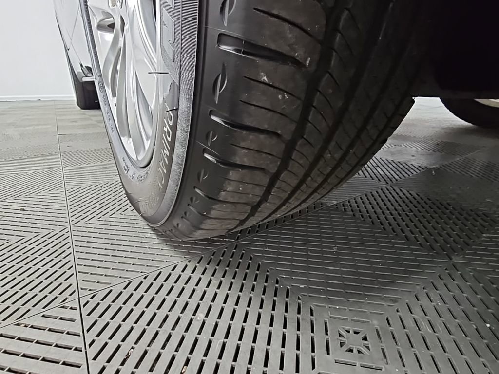 Used 2020 Buick Envision Essence w/ LPO, Cargo Package image 47