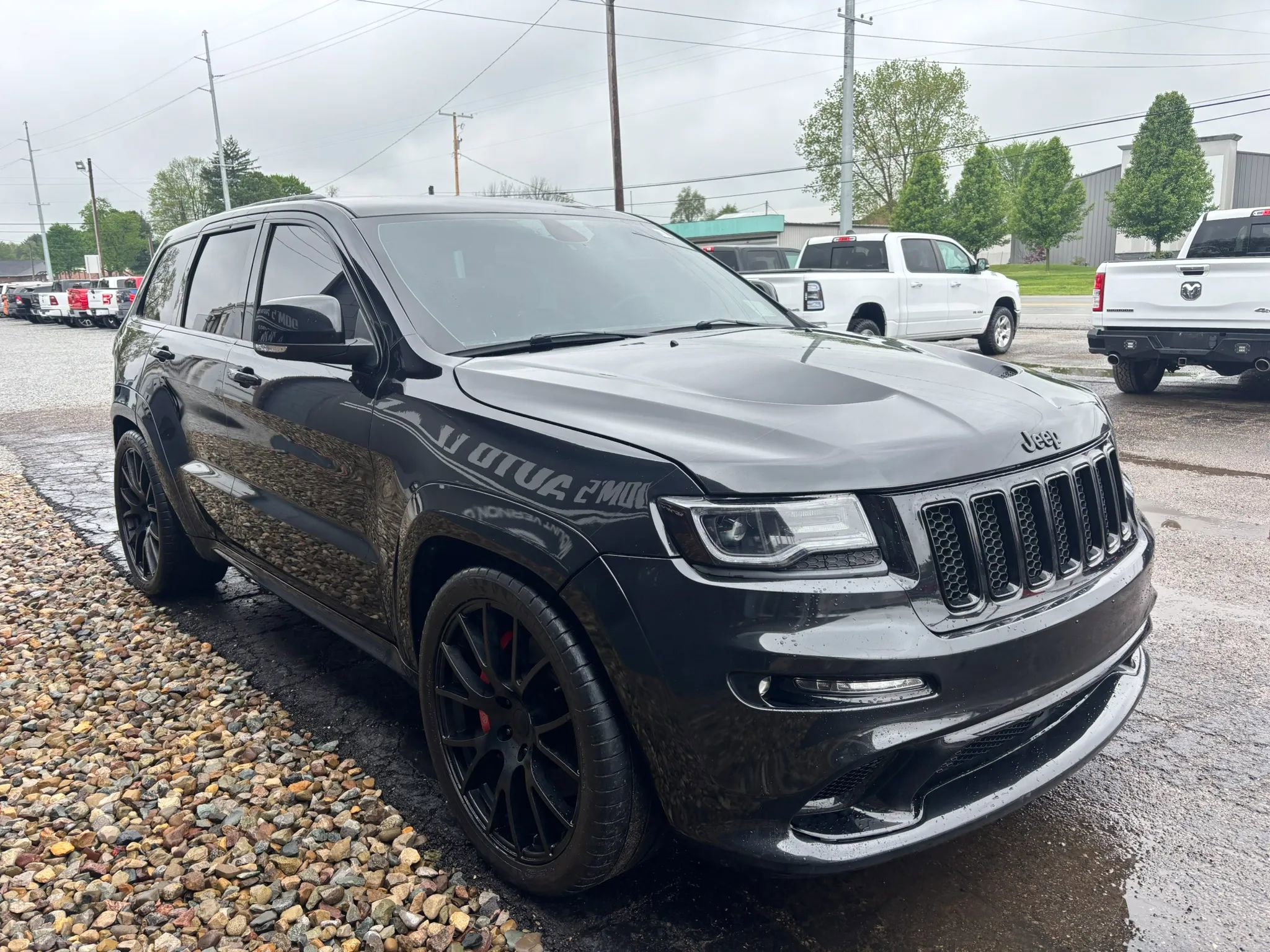 Used 2012 Jeep Grand Cherokee SRT8 w/ Luxury Group II AWD/4WD image 9