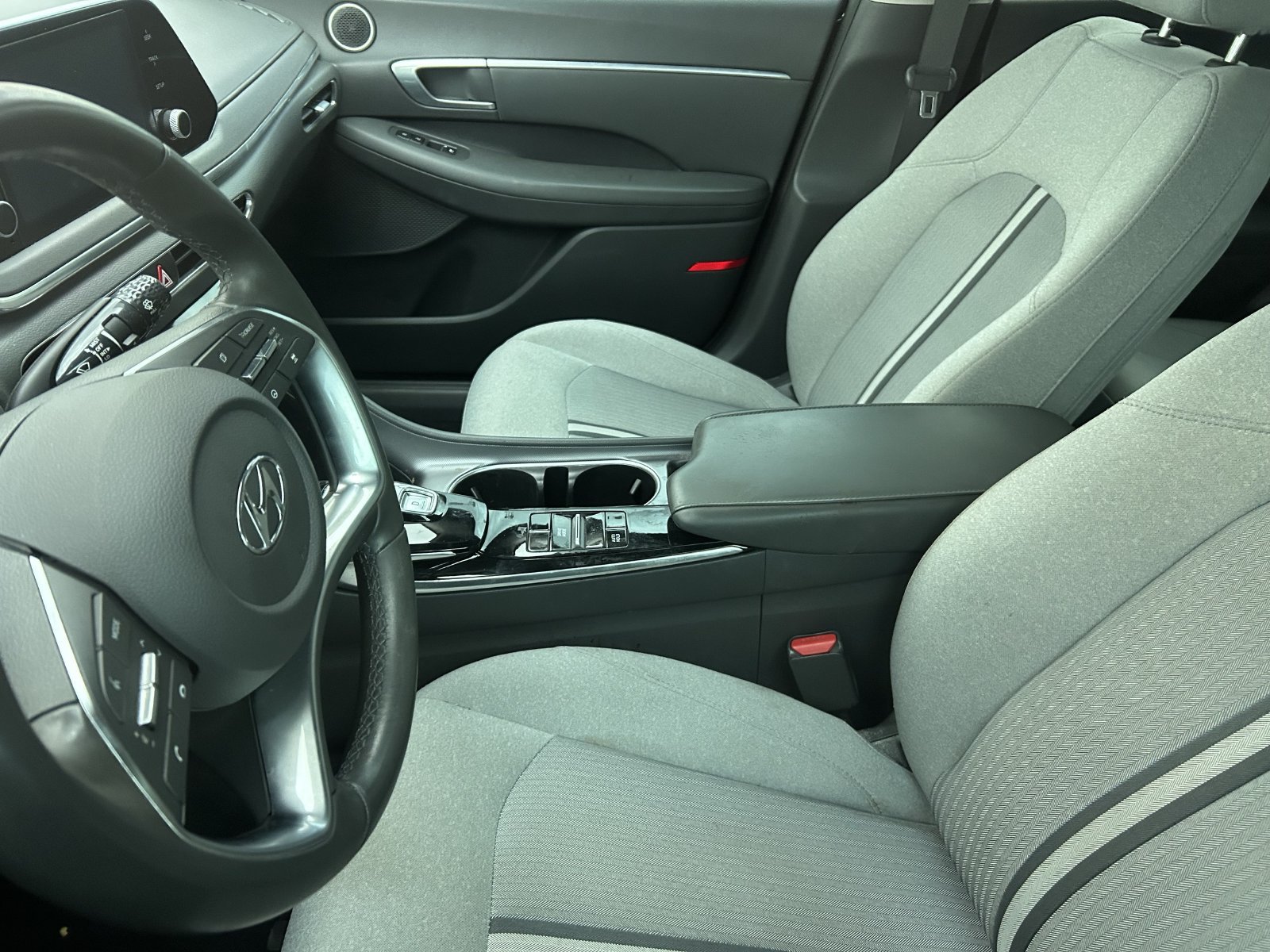 Used 2021 Hyundai Sonata SEL w/ Convenience Package FWD image 13