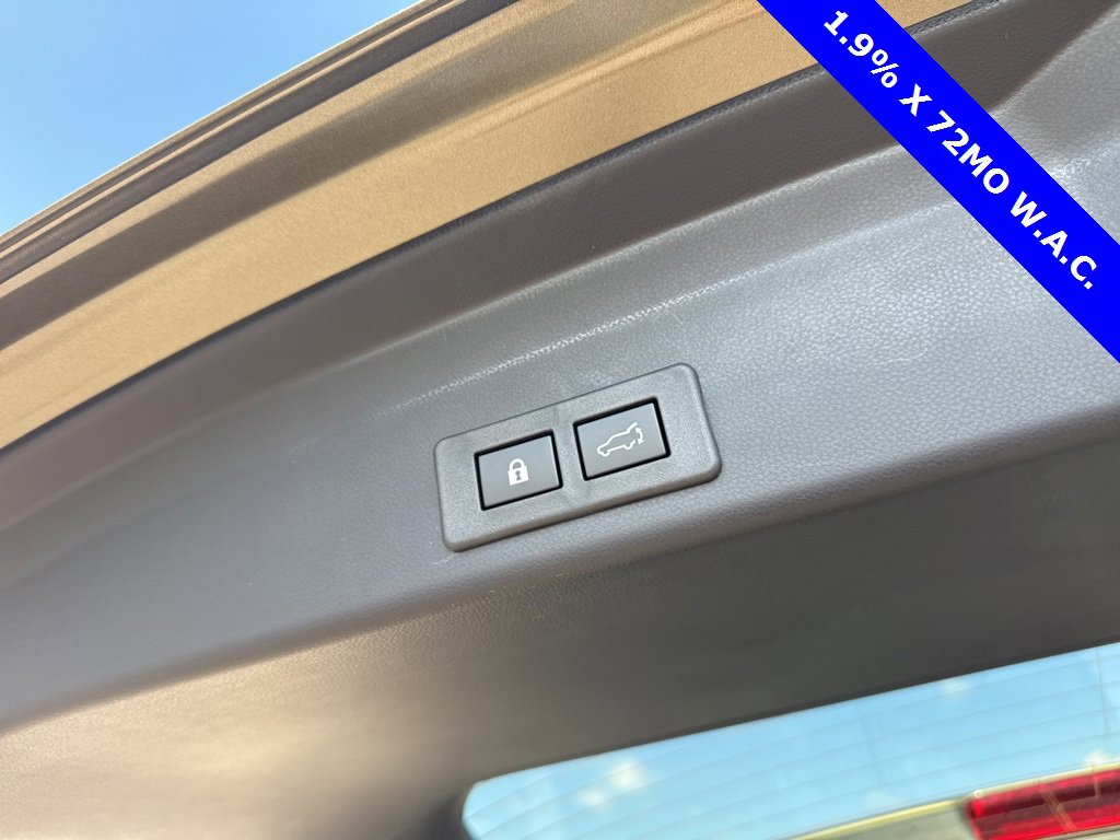 New 2025 Subaru Ascent Limited image 36