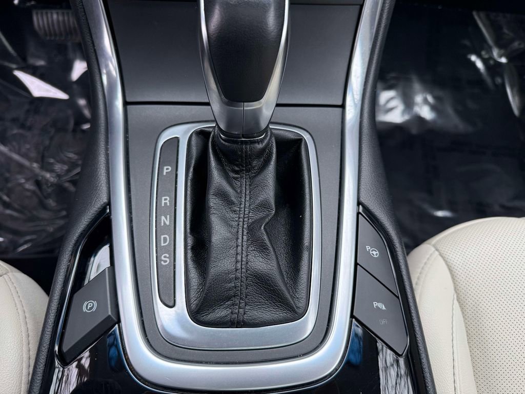 Used 2016 Ford Edge Titanium w/ Equipment Group 302A image 25