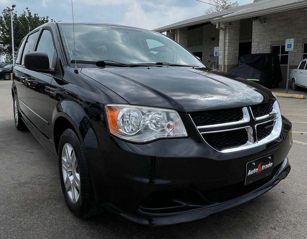 Used 2013 Dodge Grand Caravan SE FWD image 3