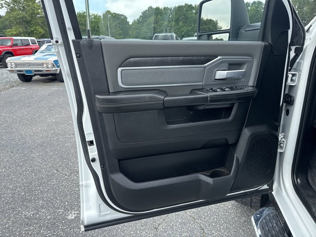 Used 2023 RAM 2500 Big Horn w/ Level 1 Equipment Group image 24