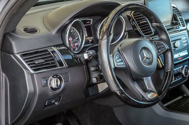 Used 2017 Mercedes-Benz GLS 450 4MATIC image 30