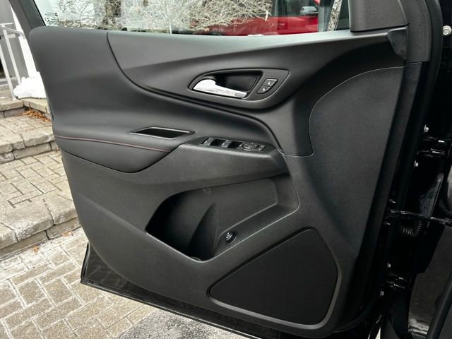 Used 2023 Chevrolet Equinox RS image 10