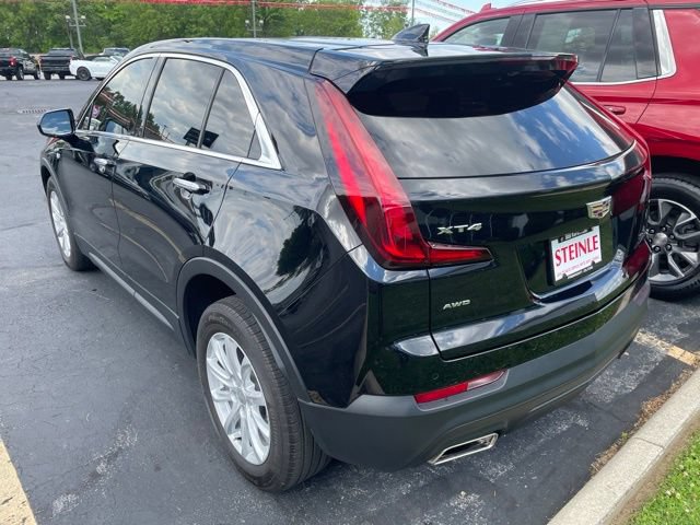 Used 2020 Cadillac XT4 Luxury w/ Cold Weather Package AWD/4WD image 5