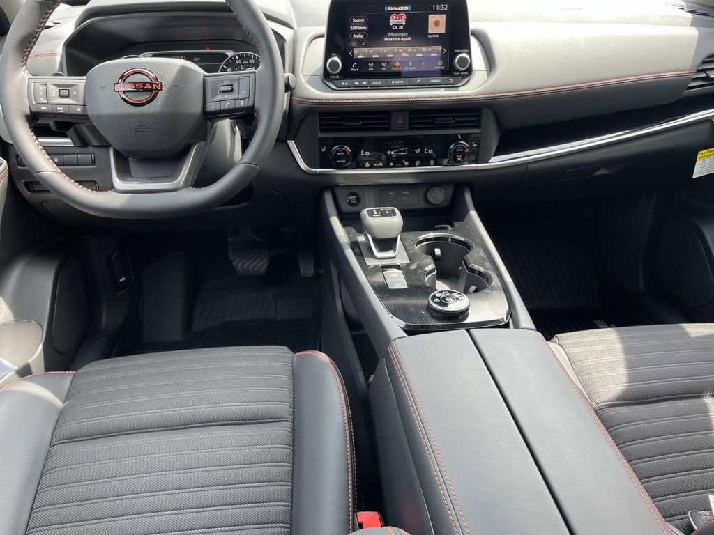 New 2026 Nissan Rogue SV AWD/4WD image 2
