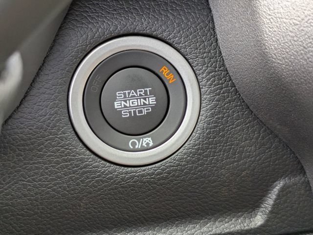 Used 2025 RAM 2500 Laramie RWD image 31