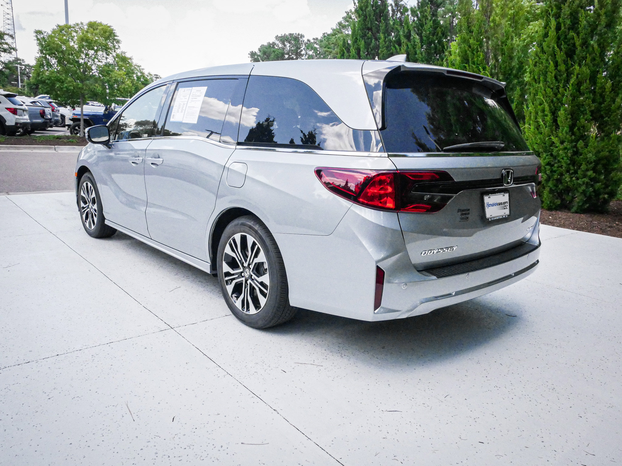 Certified 2026 Honda Odyssey Elite image 8