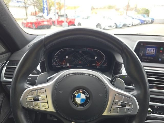 Used 2021 BMW 750i xDrive w/ M Sport Package image 14