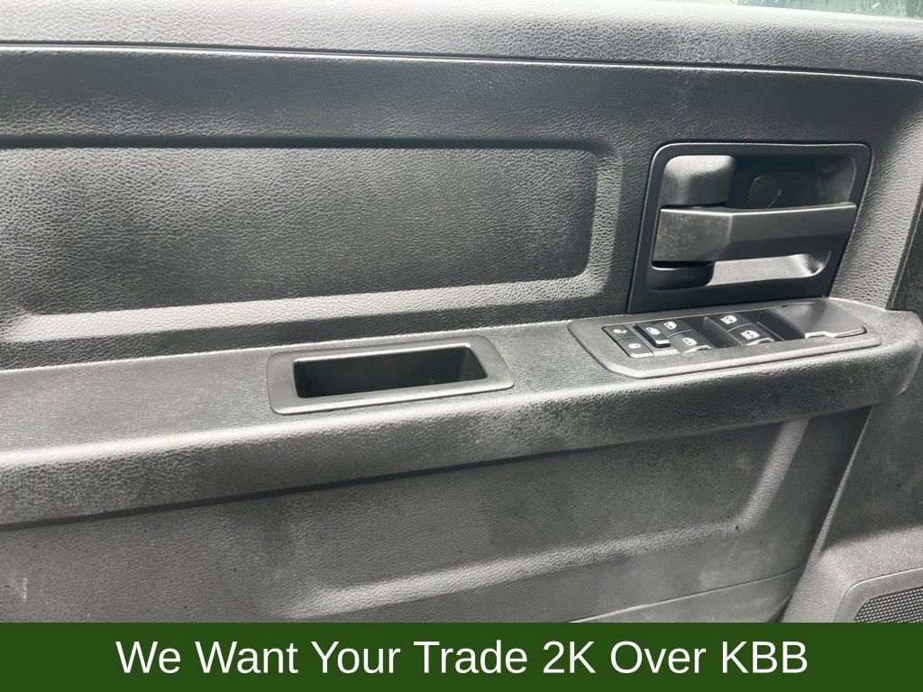 Used 2025 RAM 3500 Tradesman w/ Bed Utility Group image 10