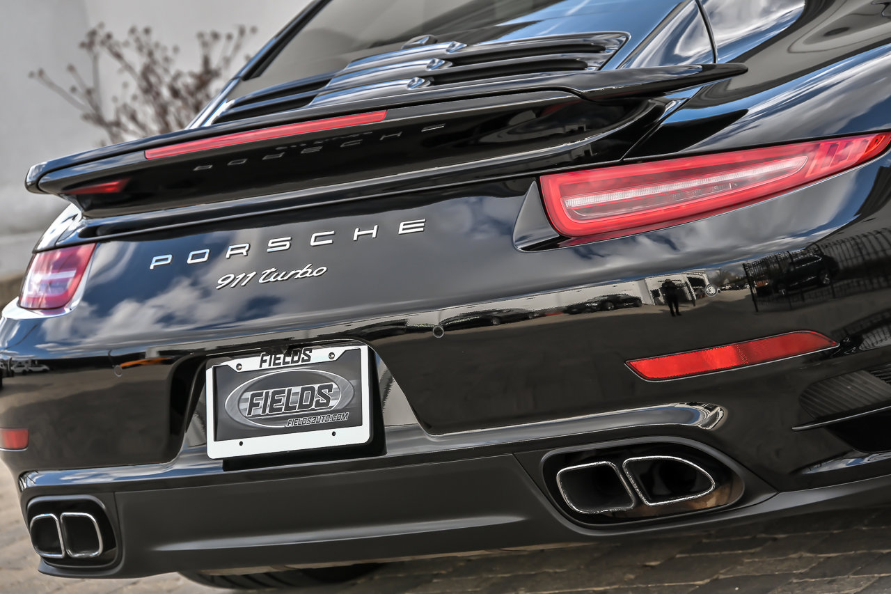 Used 2016 Porsche 911 Turbo image 16