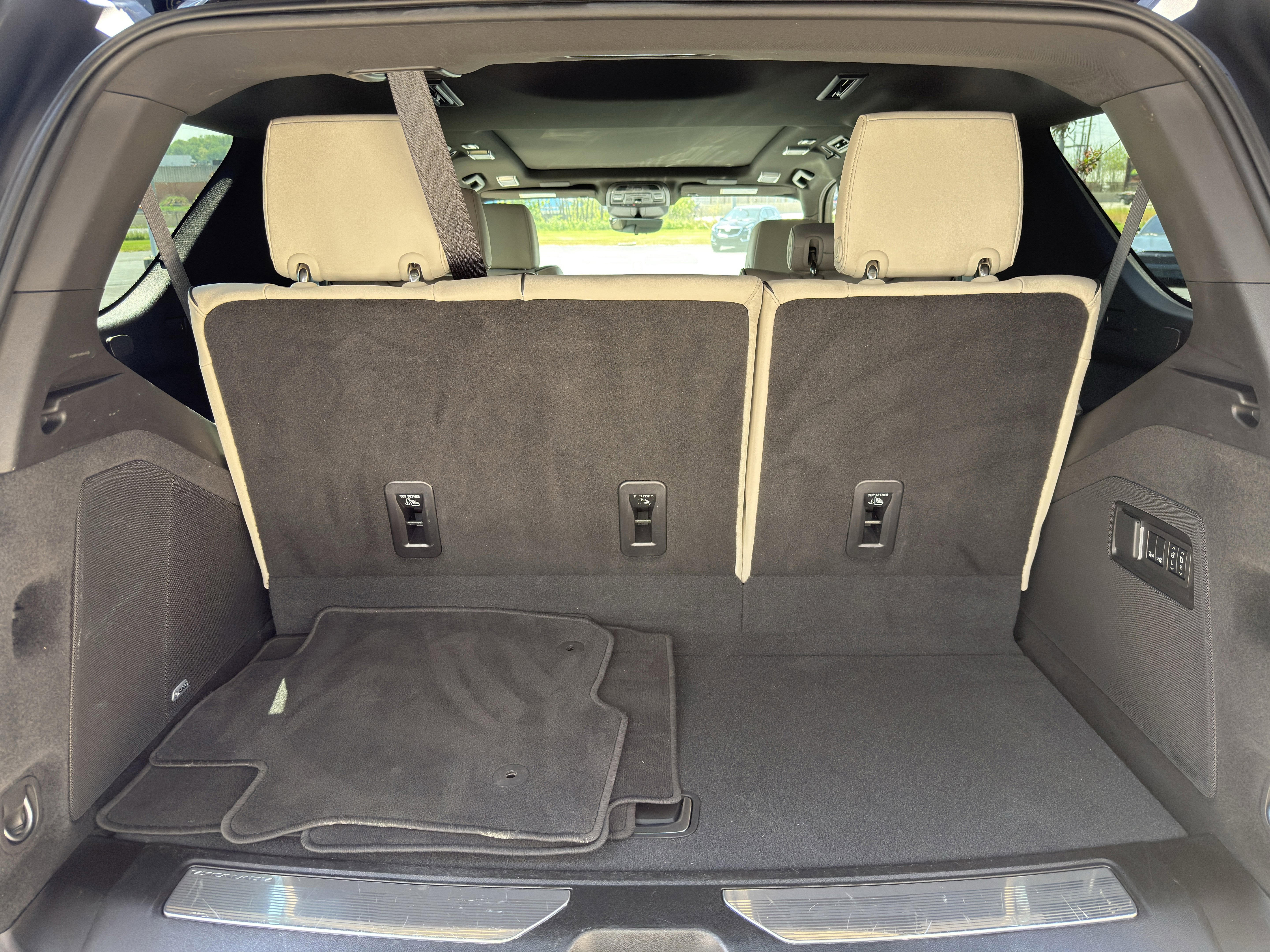 Used 2023 Cadillac Escalade Sport w/ Touring Package AWD/4WD image 8