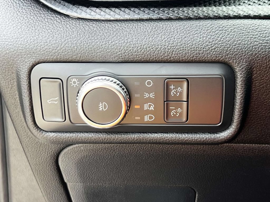 Used 2022 Ford Explorer ST w/ Equipment Group 401A AWD/4WD image 20