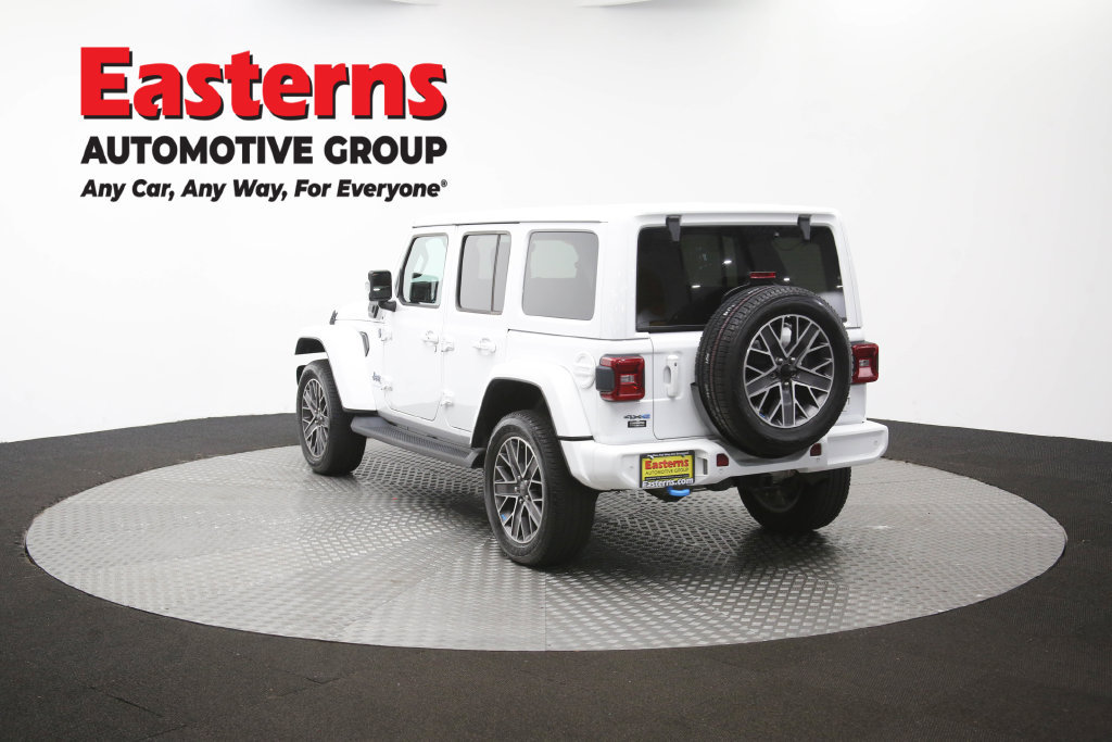 Used 2023 Jeep Wrangler Unlimited Sahara AWD/4WD image 68