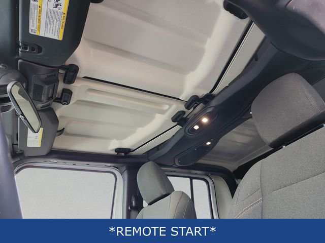 Used 2025 Jeep Gladiator Sport image 6