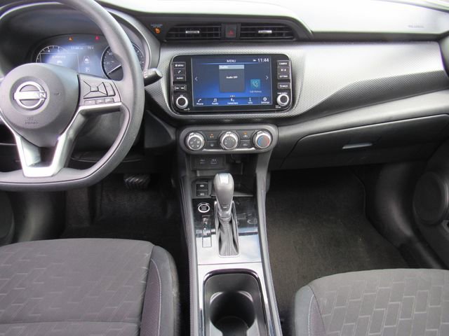 Used 2024 Nissan Kicks SV FWD image 17