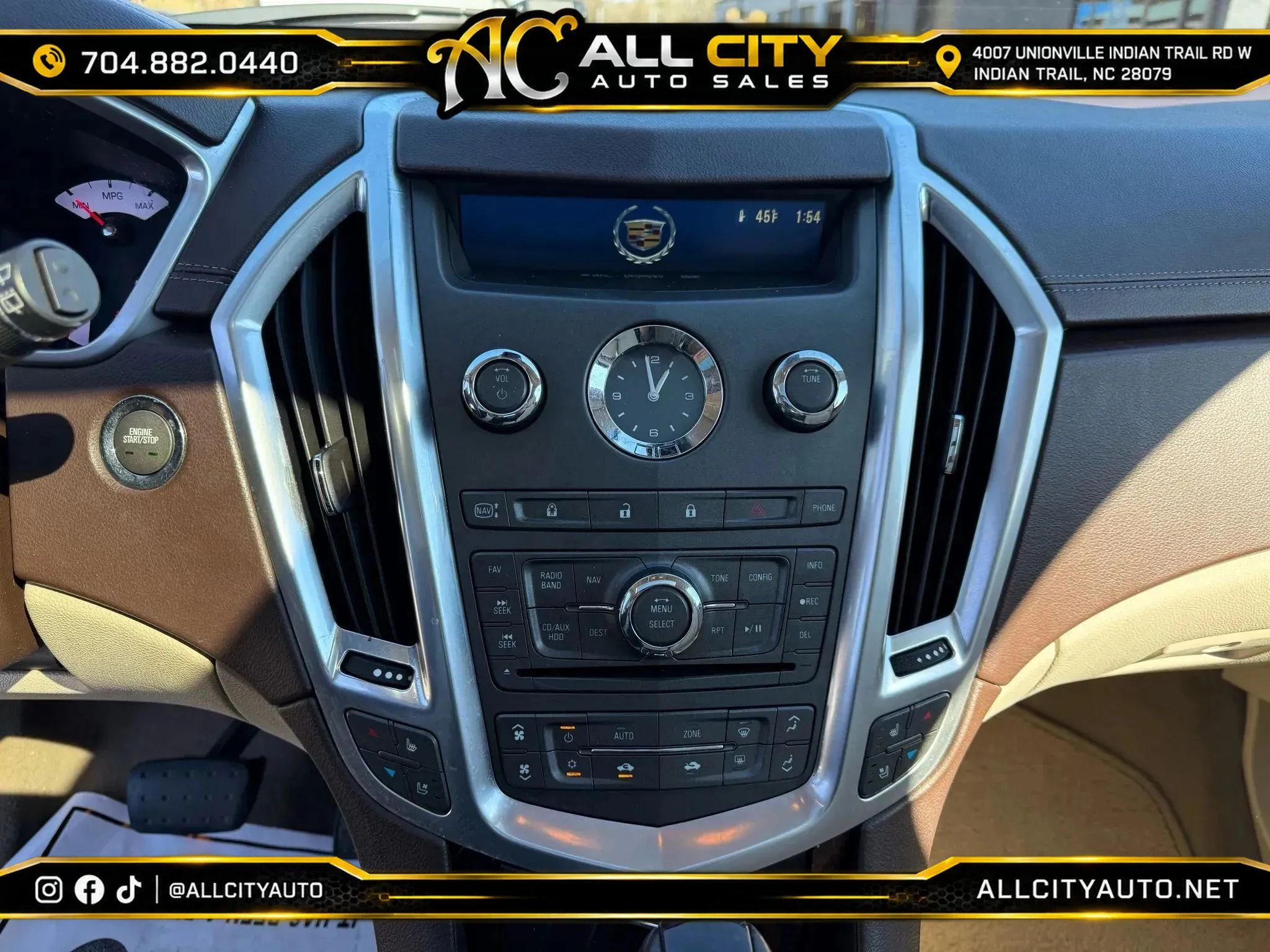 Used 2010 Cadillac SRX Premium FWD image 25