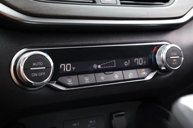 Certified 2025 Nissan Altima 2.5 SV w/ SV Special Edition Package AWD/4WD image 14