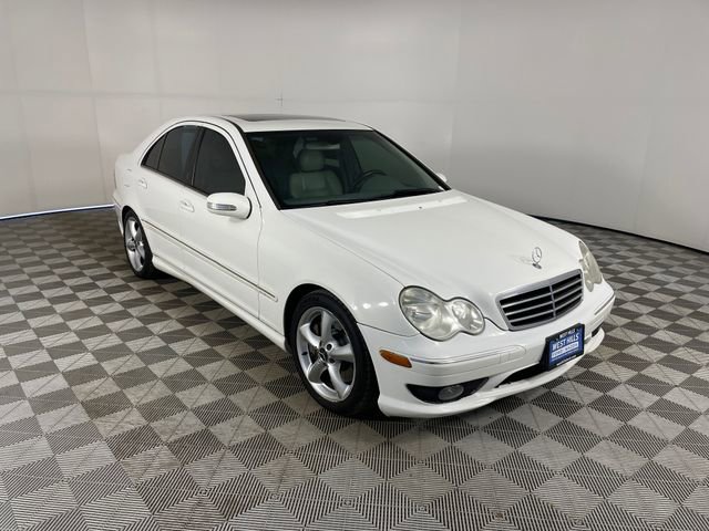 Used 2005 Mercedes-Benz C 230 Sedan image 22