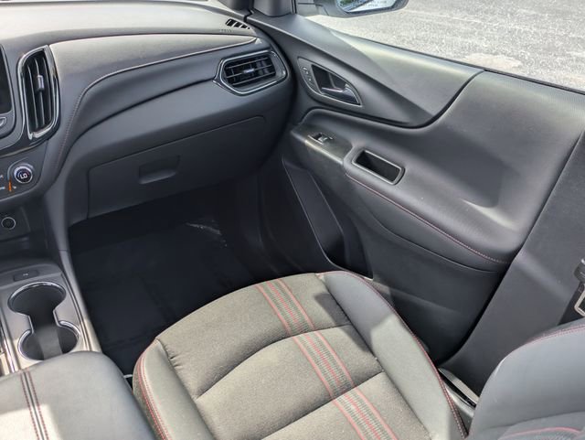 Used 2023 Chevrolet Equinox RS image 15