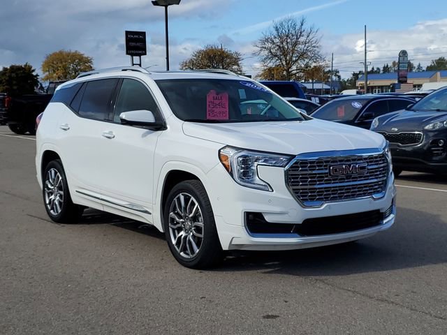 Certified 2023 GMC Terrain Denali w/ Denali Premium Package image 2