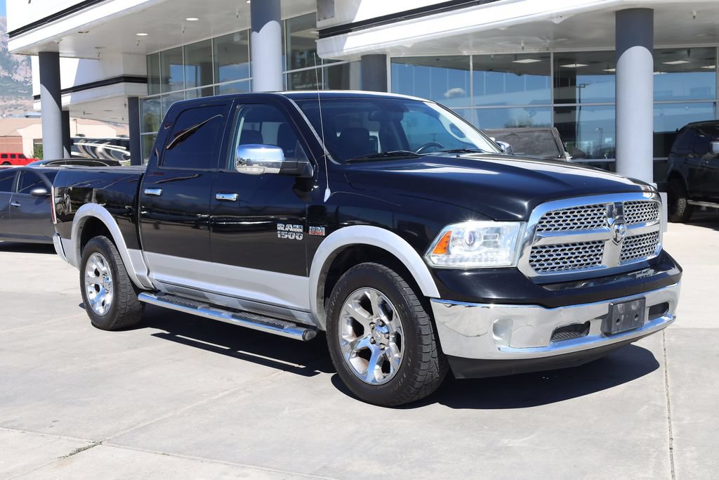Used 2013 RAM 1500 Laramie w/ Convenience Group AWD/4WD image 8