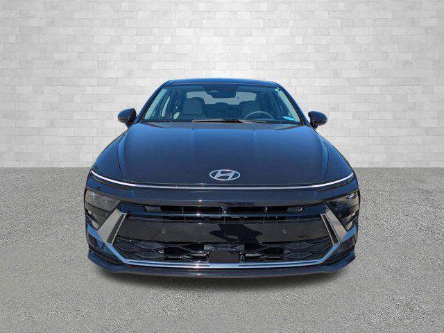 New 2024 Hyundai Sonata Limited FWD image 6