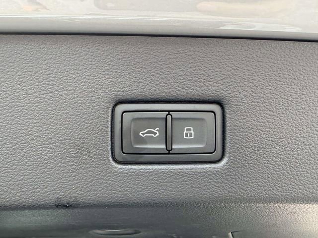 Used 2024 Audi RS 7 Performance image 8