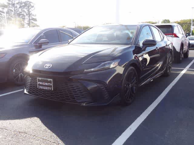 Used 2025 Toyota Camry SE