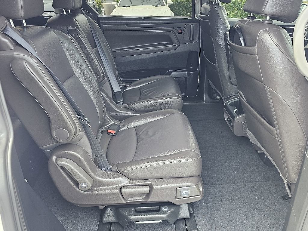 Used 2018 Honda Odyssey Elite image 21