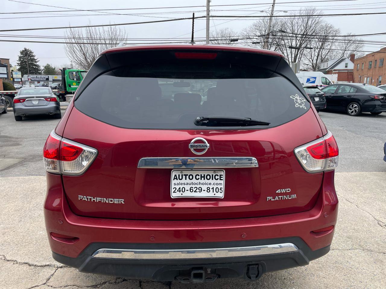 Used 2014 Nissan Pathfinder Platinum w/ Platinum Premium Package AWD/4WD image 9