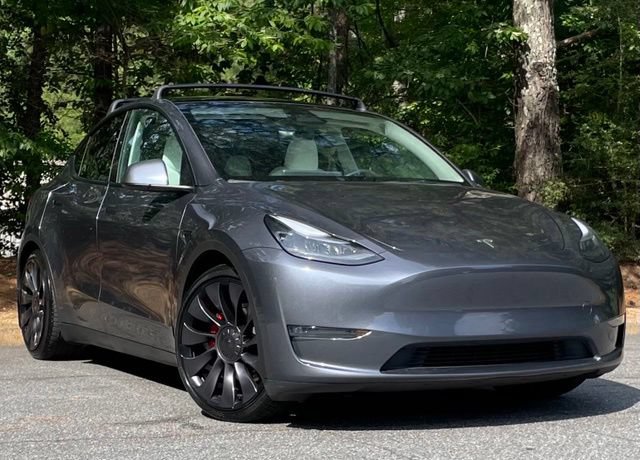 Used 2023 Tesla Model Y Performance AWD/4WD image 9
