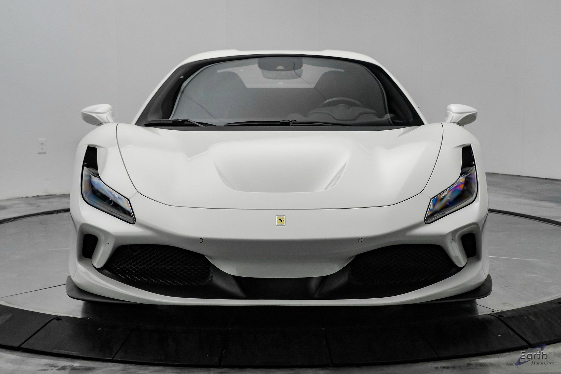 Used 2022 Ferrari F8 Tributo image 48