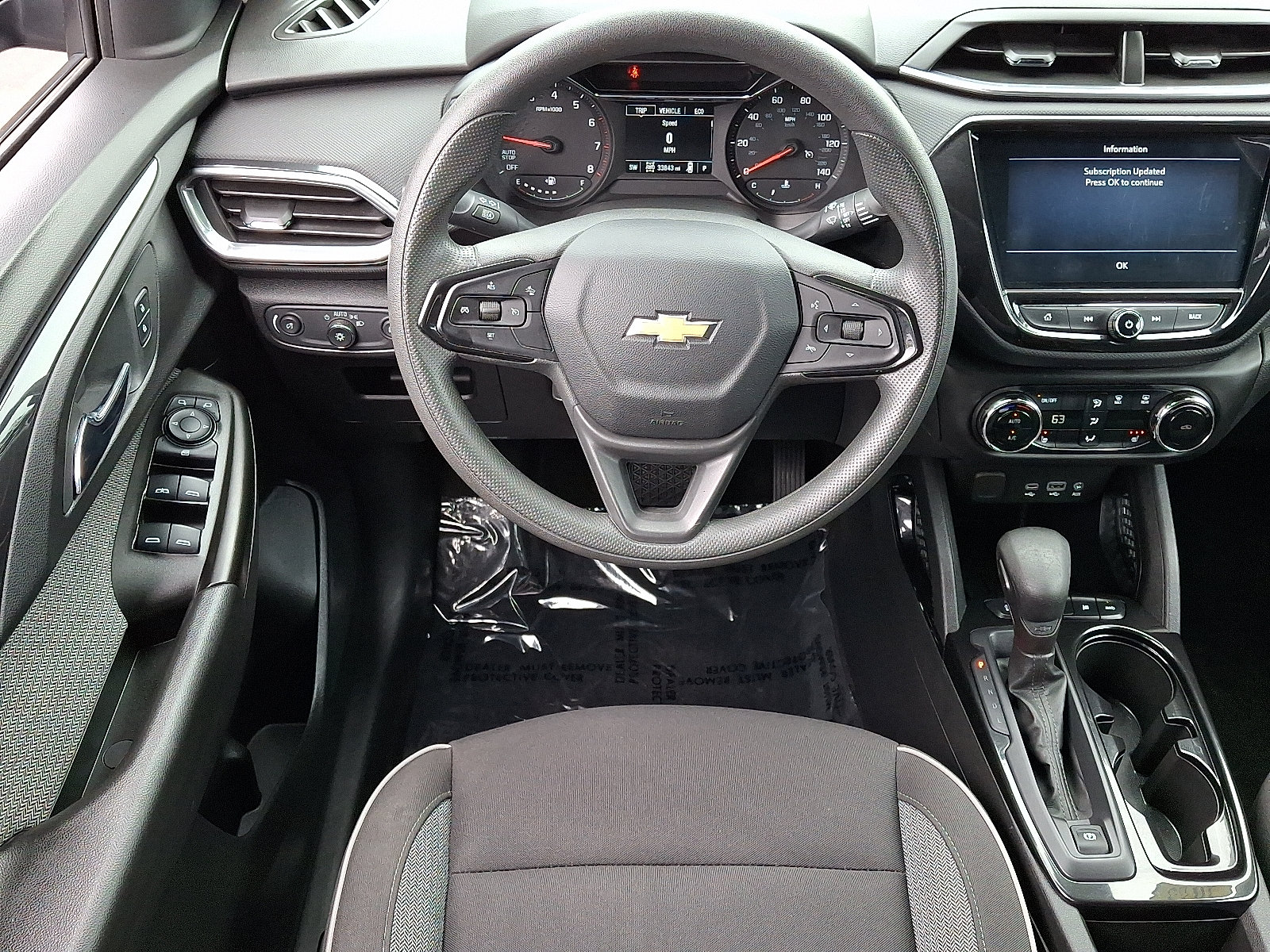 Used 2023 Chevrolet TrailBlazer LT w/ Convenience Package AWD/4WD image 13