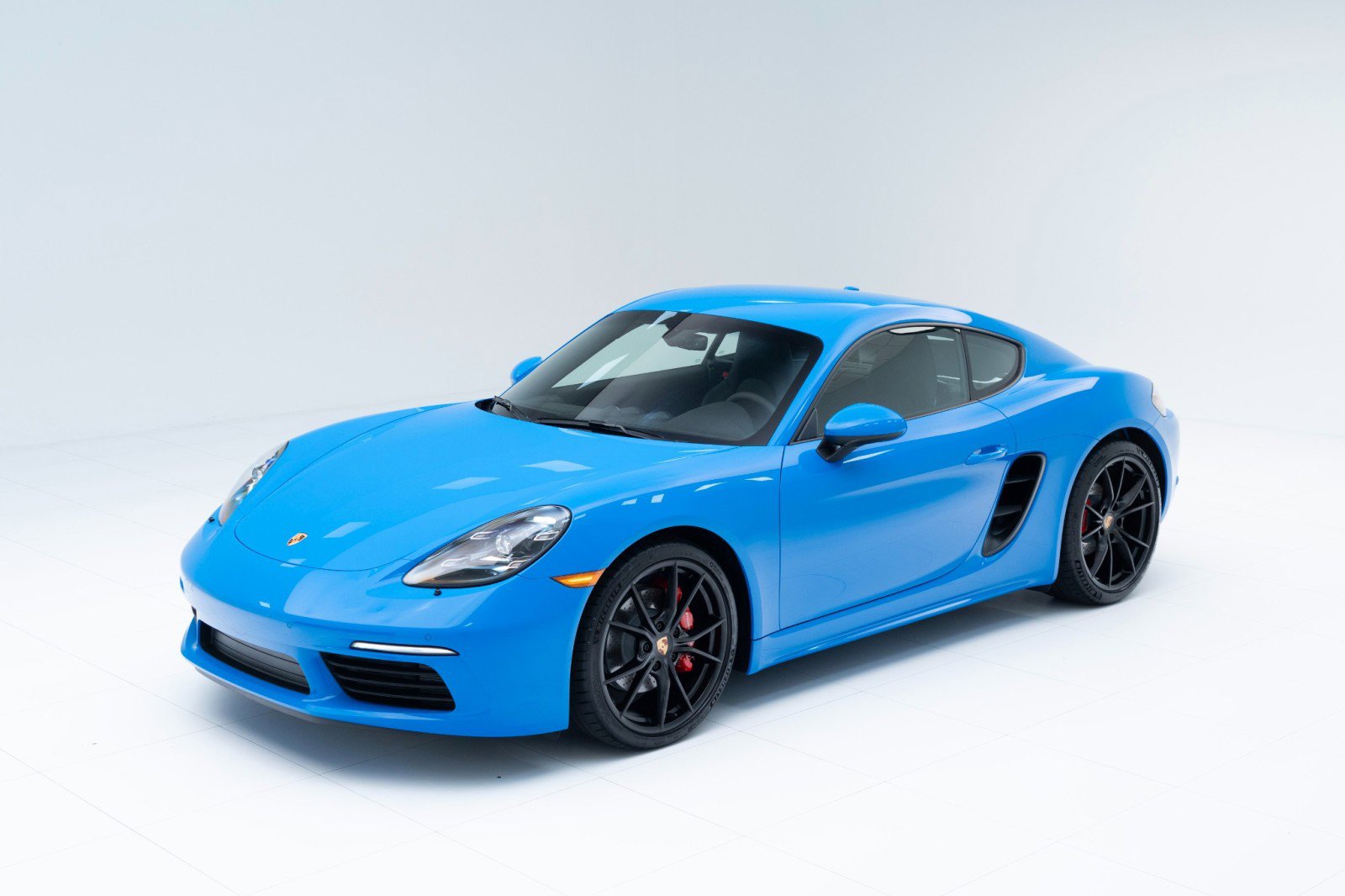 New 2025 Porsche 718 Cayman S