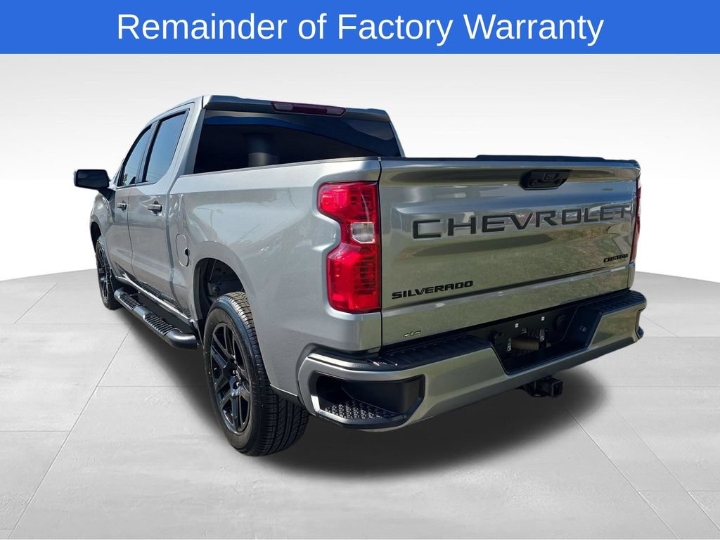 Used 2023 Chevrolet Silverado 1500 Custom w/ LPO, Dark Essentials Package AWD/4WD image 4