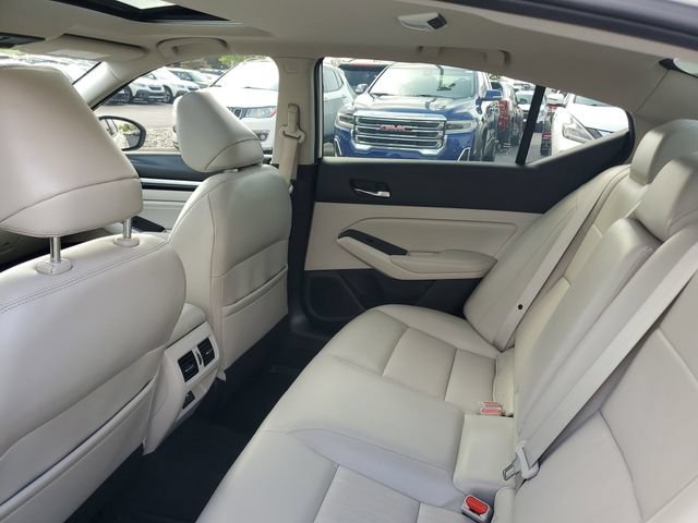 Used 2019 Nissan Altima 2.5 Platinum AWD/4WD image 9